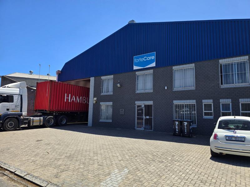 To Let commercial Property for Rent in Okavango Park Western Cape